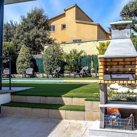 Ainmi Villa