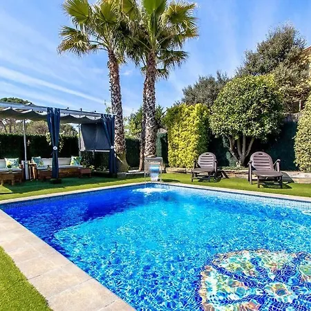 Ainmi Villa